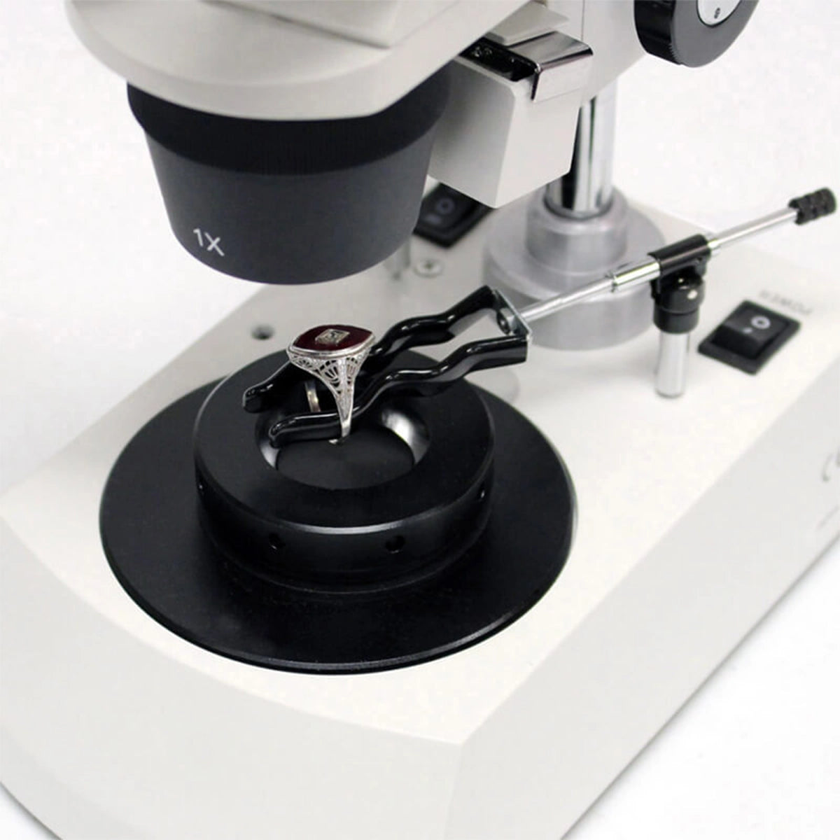 Clesti de prindere piese pentru microscop