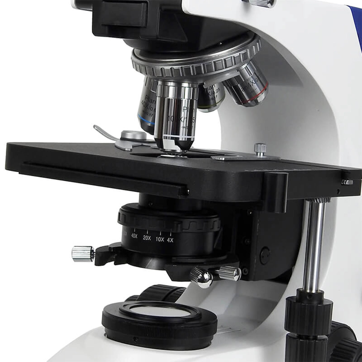 Microscop LACERTA Infinity 5 cu obiective PLAN