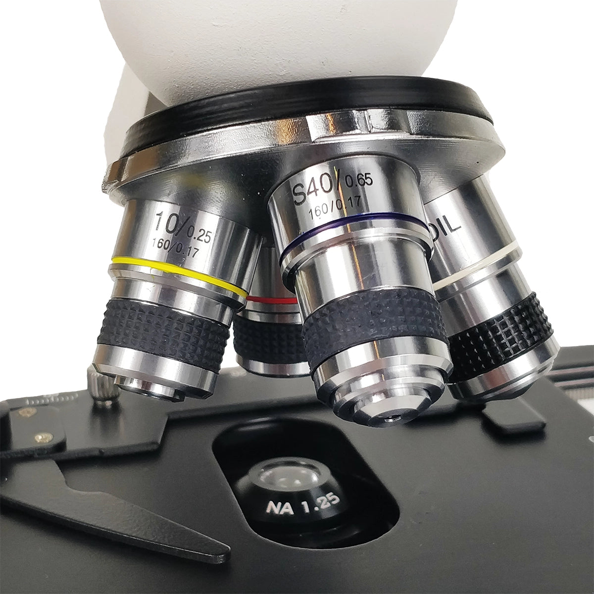 Microscop biologic Lacerta Travel (40x - 1000x)